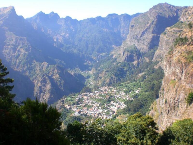 Funchal: Eira do Serrado Nun´s Valley viewpoint tuk tuk Tour - Key Points