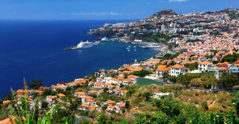 Funchal: Hop-On Hop-Off Bus Tour - Exploring Madeira with the Funchal Hop-On Hop-Off Bus Tour