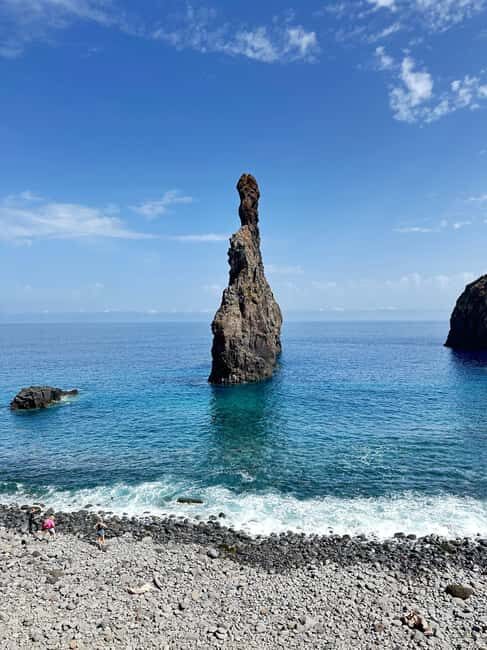 Funchal: Private Madeira North Coast Tour with Pickup - Relaxing at Seixal and Porto Moniz