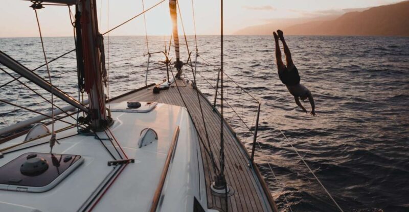 Funchal: Sunset Sailing Private Tour - What the Reviews Say