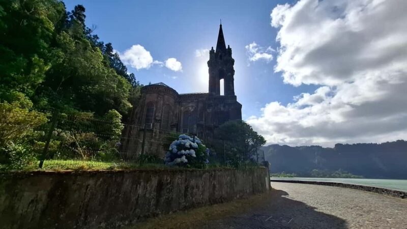 Furnas Volcano Wonders, Tea Plantation & Waterfall Tour - Discovering the Highlights of São Miguel in One Day