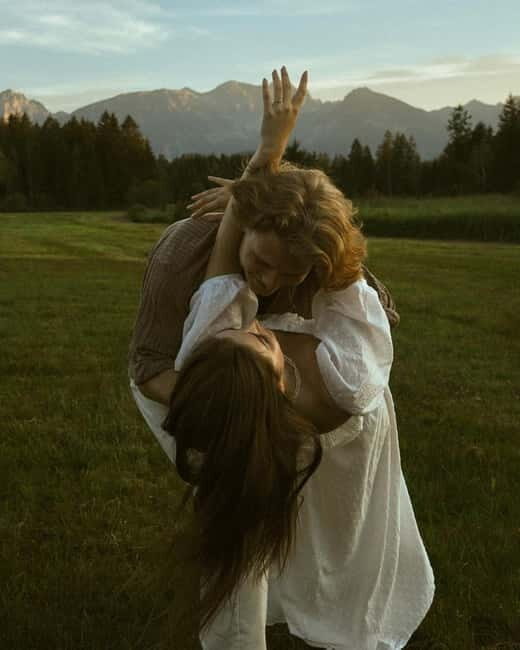 Füssen: Cinematic Photoshoot Couples, Solo & Groups - Key Points