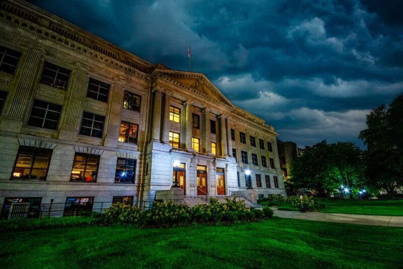 Gallows, Gunpowder & Graves of Greensboro Ghost Tours - FAQ