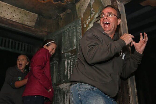 Galveston "Dark of the Moon" Ghost Tour + Red Light District Tour - An In-Depth Look at the Tour Experience