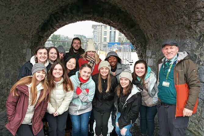 Galway Historic city Tour - 2.5hr Family & Friends Private groups - Who Is This Tour Best For?