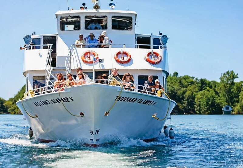 Gananoque: 1000 Islands Cruise & Optional Boldt Castle Entry - Boldt Castle on Heart Island: included on the 5-hour option