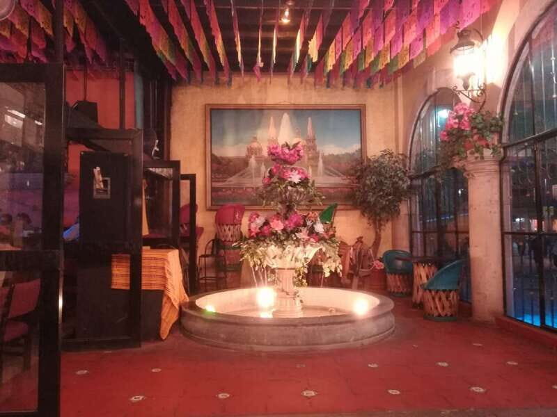 Garibaldi by Night - Mexico City - What’s Included and What to Expect