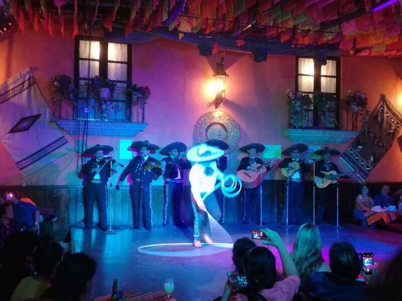 Garibaldi by Night with Dinner at Bellini - Key Points