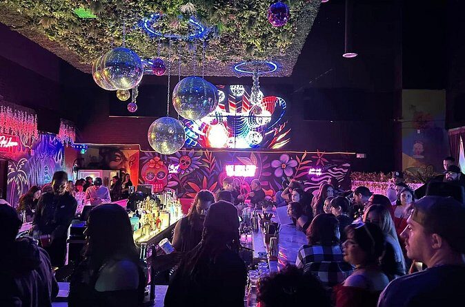 Gaslamp Bar Crawl - Who Is This Tour Best For?