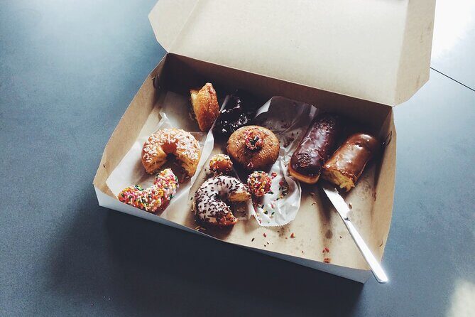 Gastronomic tour with tasting in West Hollywood - Key Points