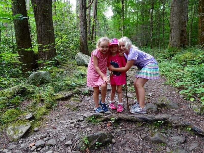 Gatlinburg: Adventure Hike and Craft for Kids - The Craft and Storytelling