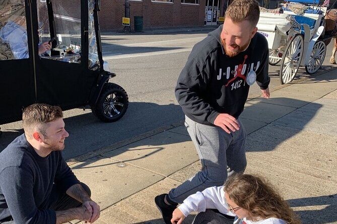 Gatlinburg Scavenger Hunt by Wacky Walks - The Experience in Detail