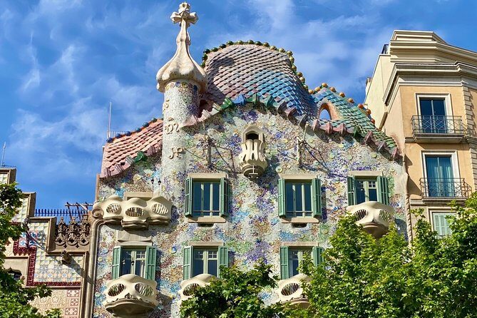 Gaudí and Barcelona Legends - Private Tour - The Experience in Practice