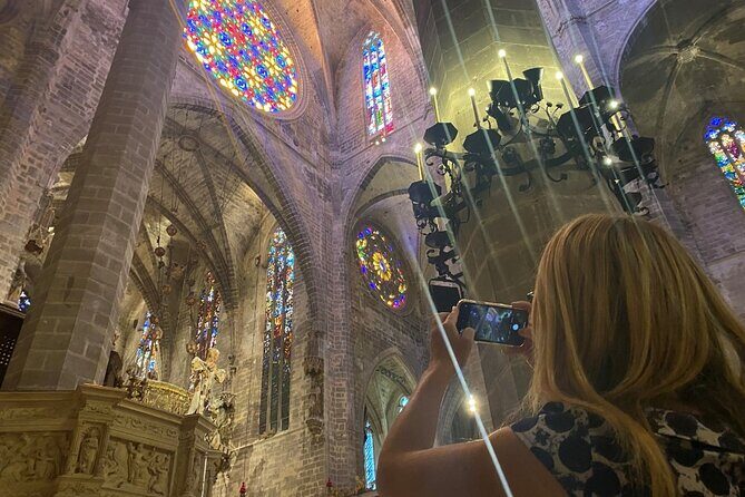 Gaudí and Modernist Art: Guided Tour in Palma de Mallorca - A Closer Look at the Experience