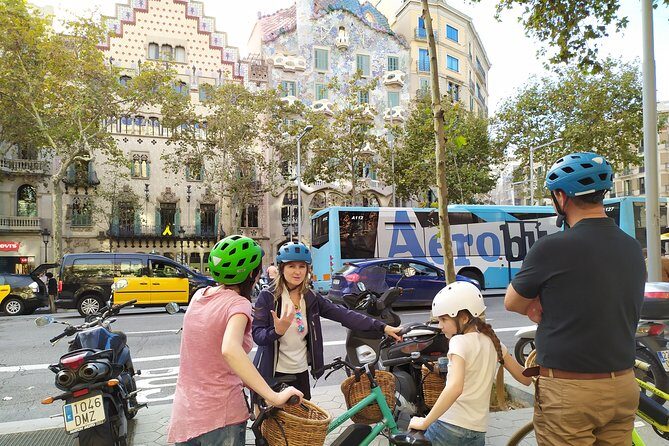 Gaudi E-Bike Tour in Barcelona - Exploring the Itinerary: What to Expect