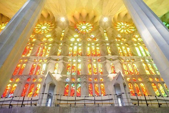 Gaudí Essential : Sagrada Familia Guided Tour - Exploring the Gaudí Essential: Sagrada Familia Guided Tour — An Honest Look