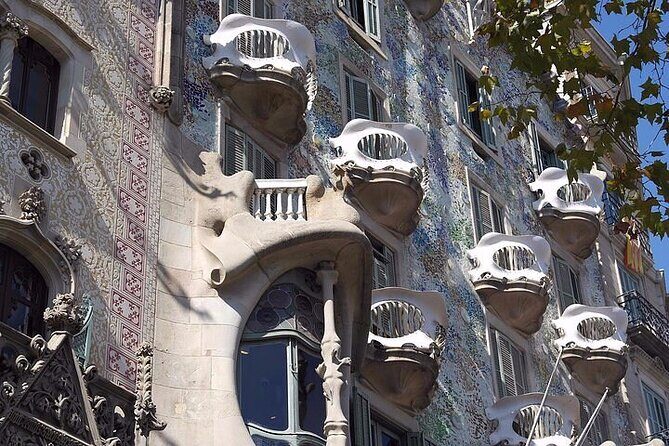 Gaudi Masterpiece: Casa Batlló with Expert Guide and STL Tickets - Final Thoughts: Is This the Right Tour for You?