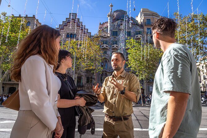 Gaudí Private Tour: Must-See Monuments & Hidden Gems of Modernism - An In-Depth Look at the Tour Itinerary