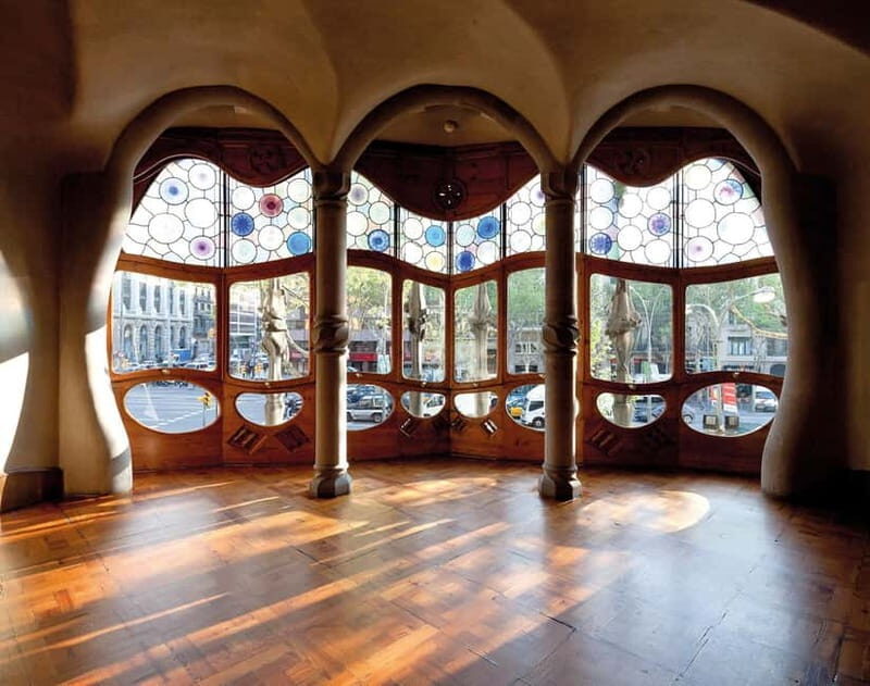 Gaudi's legacy.Exclusive tour to Park Güell & Casa Batlló - What to Expect from This Gaudí Tour
