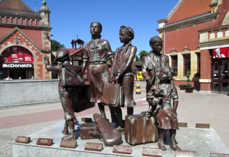 Gdansk: Jewish Heritage Guided Private Walking Tour - Practical Considerations