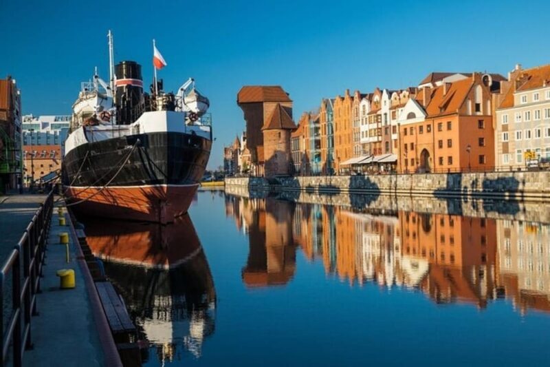 Gdansk : Must-See Attractions Walking Tour - Who Would Enjoy This Tour?