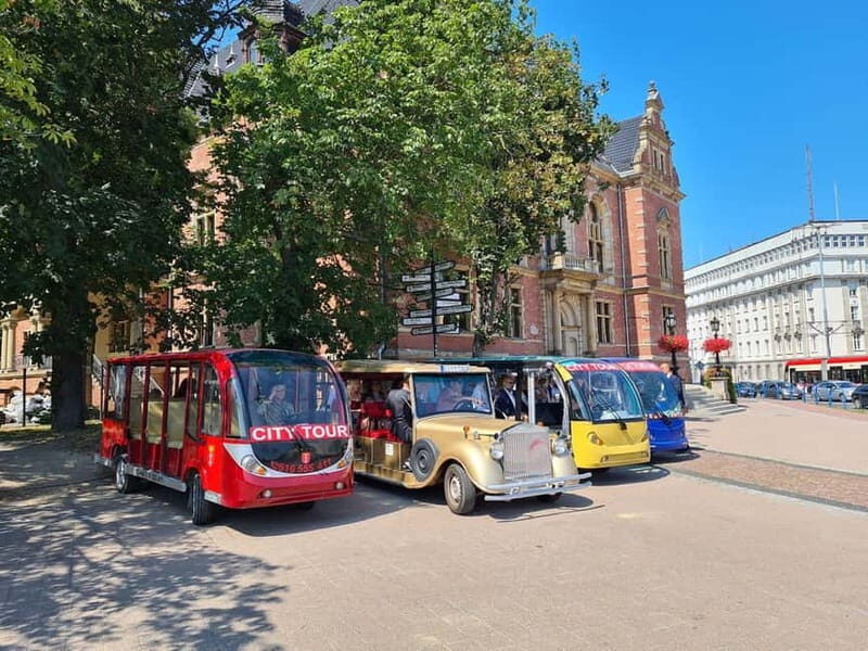 Gdansk: PRIVATE Alcotour City Tour Sightseeing Golf Cart - The Experience of Riding a Golf Cart