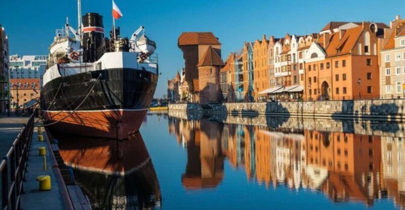 Gdansk: Private custom walking tour with a local guide - The Realities of Guide Quality