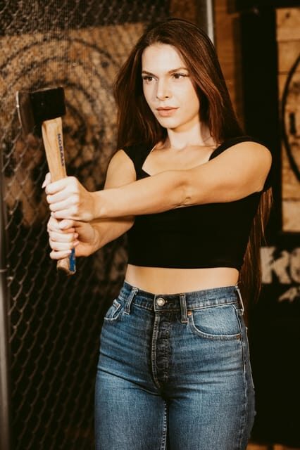 Gdask: 1.5-Hour Axe Throwing Experience - Real Traveler Reviews and What They Say
