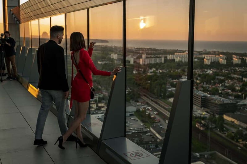 Gdask: Olivia Star Sky-High Views, Dinner, and Cocktails - Final Thoughts: Who Should Consider This Experience?