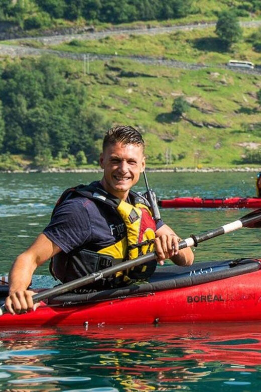 Geiranger: Kayak tour with guide - Who Will Love This Experience?