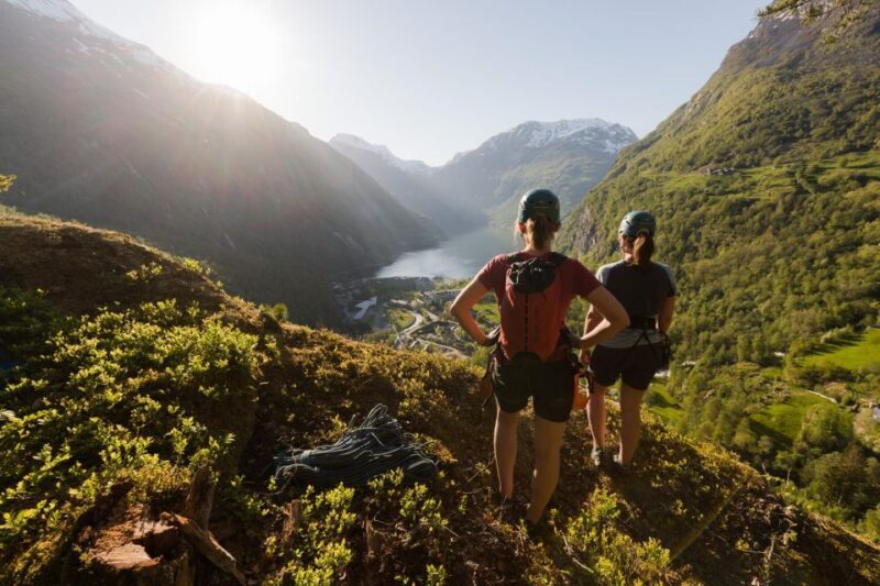 Geiranger: Rappelling tour with epic view - Authentic Feedback
