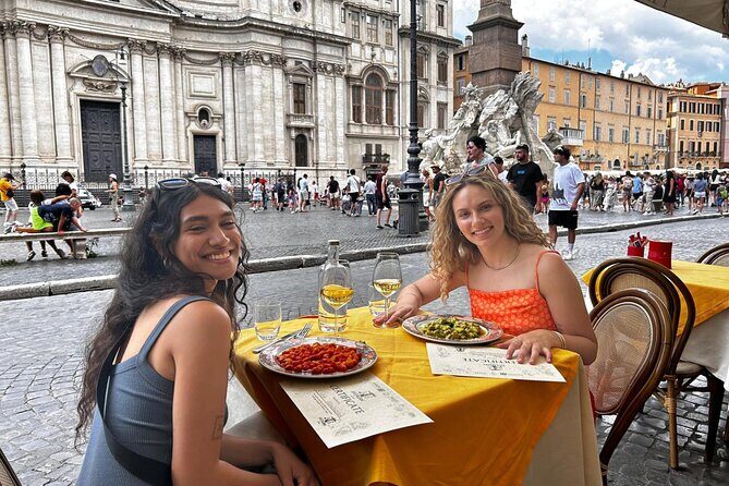 Gelato and Fettuccine Pasta Cooking Class in Rome Piazza Navona - The Sum Up
