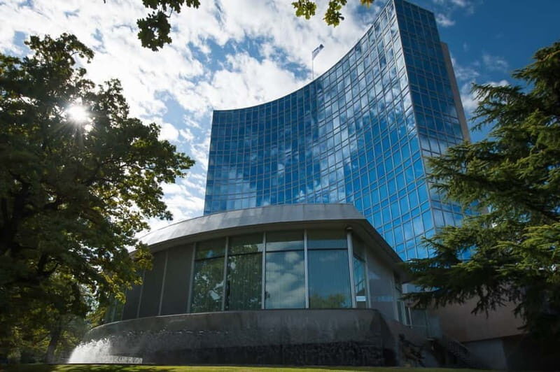 Geneva: Guided City Tour and Boat Cruise - Key Points