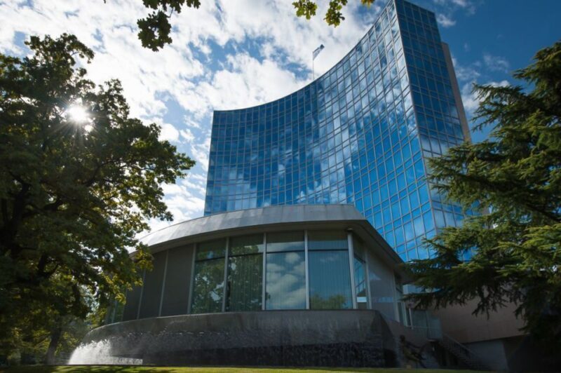 Geneva: Guided City Tour and Boat Cruise - FAQ