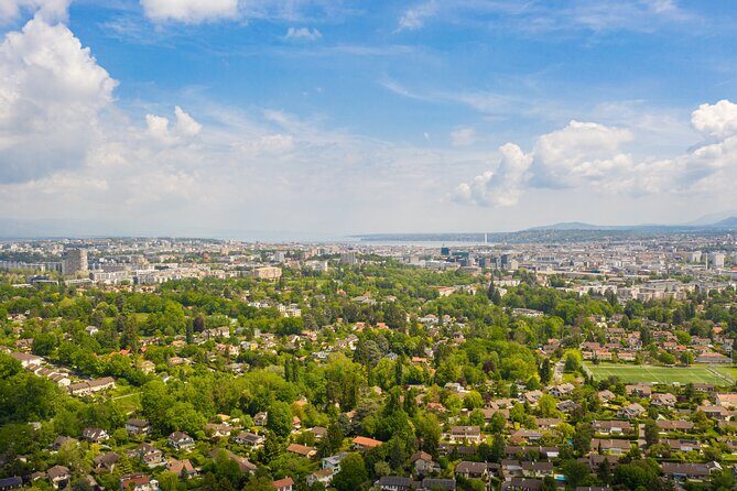 Geneva Like a Local: Customized Private Tour - The Experience in Detail