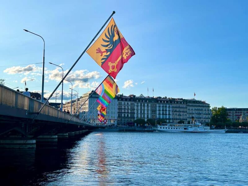 Geneva: Private 2,5-Hour City Highlights Guided Walking Tour - Key Points