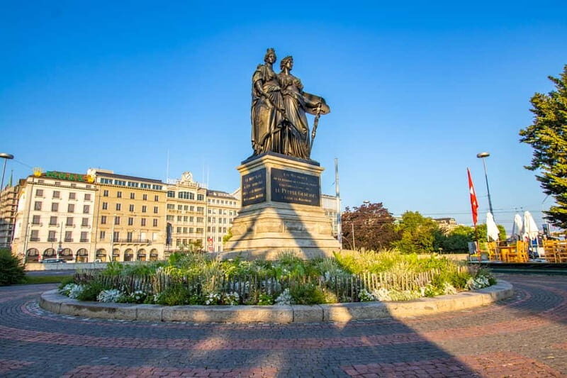 Geneva: Private Express Walk with a Local in 60 minutes - The Fine Details: Price, Duration, and Practicalities