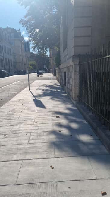 Geneva: Private Walking Tour with a Local - Exploring Geneva with a Local: What to Expect