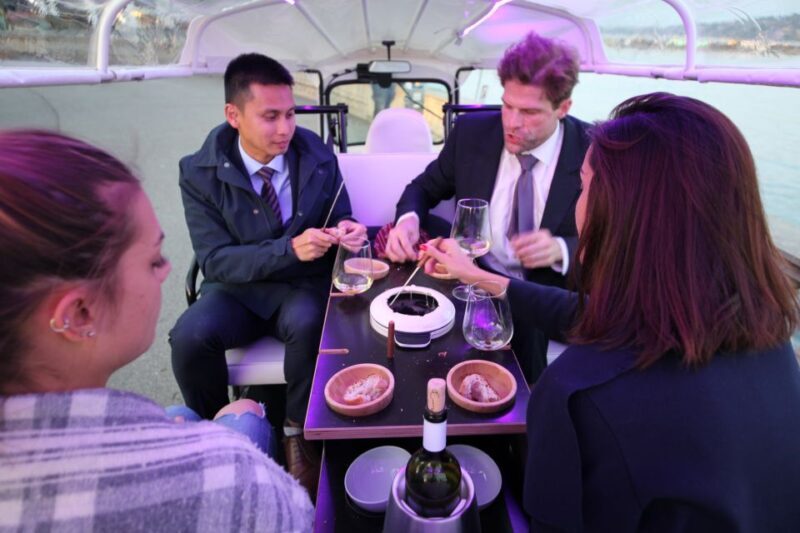 Geneva: tour with fondue and wine in TukTuk - Real Travelers’ Impressions