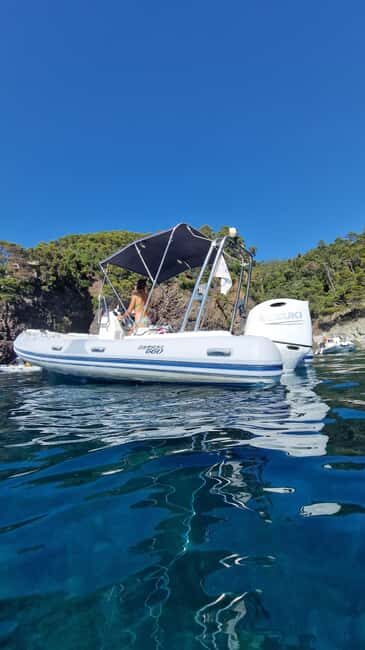 Genoa: the superb city from the sea - A Close Look at the Experience