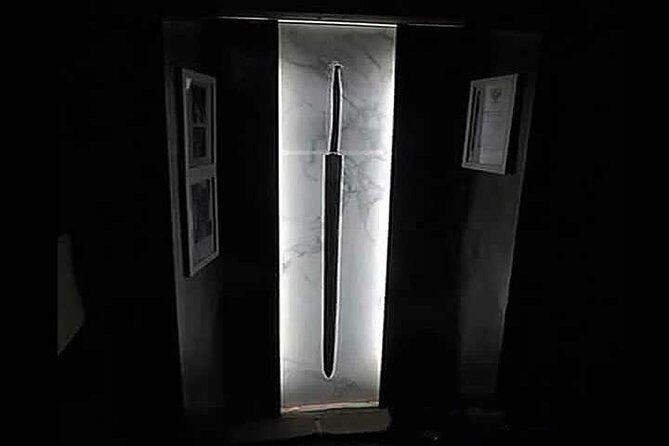 Genoa Walking Tour: Discover Hidden Treasures and Street Food - Spianata Castelletto: The City’s Best Viewpoint