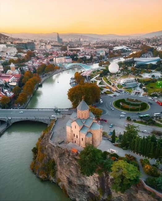 Georgia: 5-Day Cultural & Nature Tour with Hotel & Transport - The Experience: Authentic and Scenic