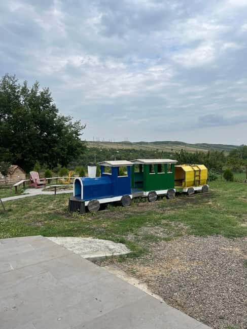 German & Gypsy Villages + Lake SUV Tour - FAQs