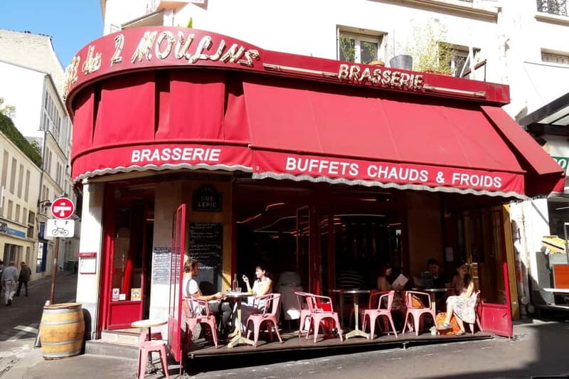 German private Walking Tour through Montmartre & Passages - Beyond the Tourist Hotspots: Offbeat Montmartre