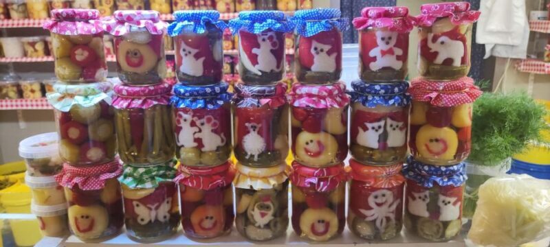 German tour in the Market Hall of Budapest with tastings - Discovering the Heart of Budapest’s Food Scene