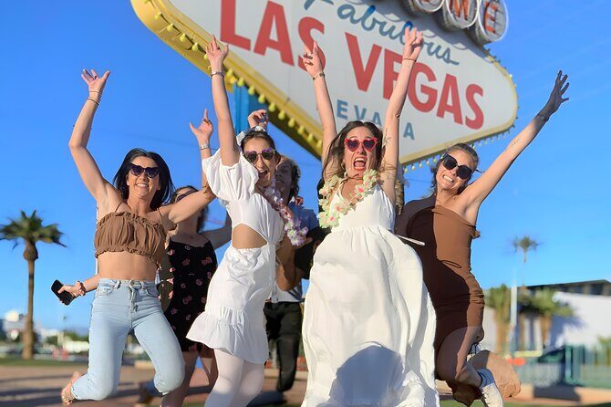 Get Married at the Fabulous Las Vegas Sign + Photos - Real Feedback from Participants
