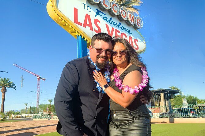 Get Married at the Fabulous Las Vegas Sign + Photos - Why You Should Consider This Experience