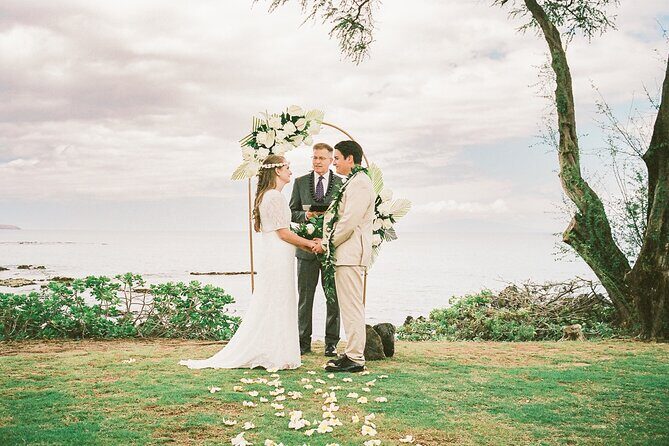 Get Married on Maui - Getting Married on Maui: An Honest Take