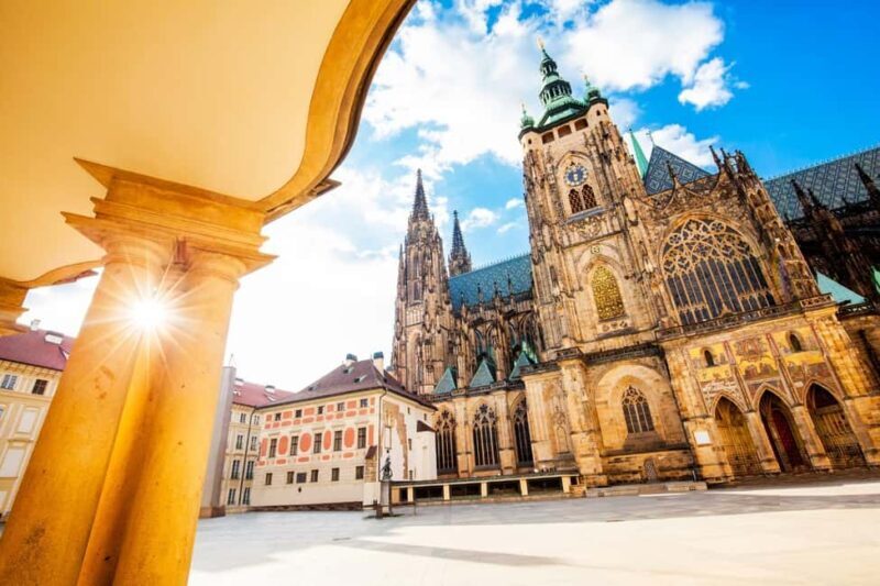 Get&Go:Prague Castle Ticket & E-Guide with Discount Vouchers - What is the Get&Go Prague Castle Ticket & E-Guide?