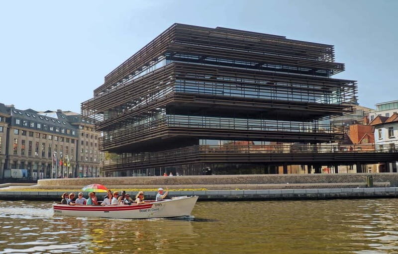 Ghent Completely - 90-minute boat tour (DUTCH ONLY) - Key Points